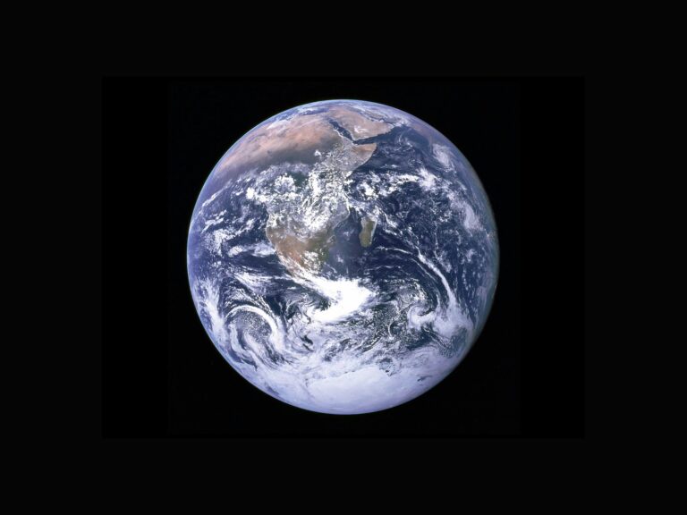 10 Unexplained Mysteries on Google Earth!